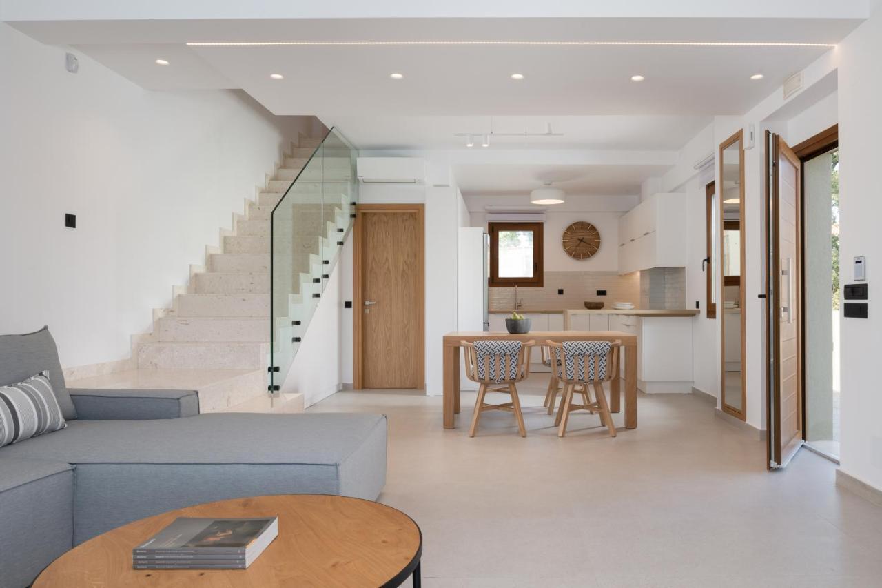 De Light Boutique Villas I II & III - Close To Rethymno, By Thinkvilla Atsipopoulo Екстериор снимка