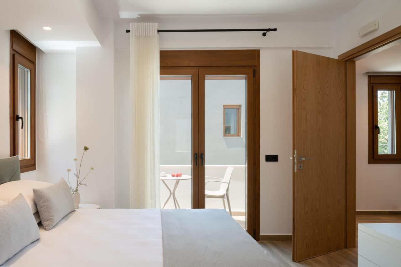 De Light Boutique Villas I II & III - Close To Rethymno, By Thinkvilla Atsipopoulo Екстериор снимка