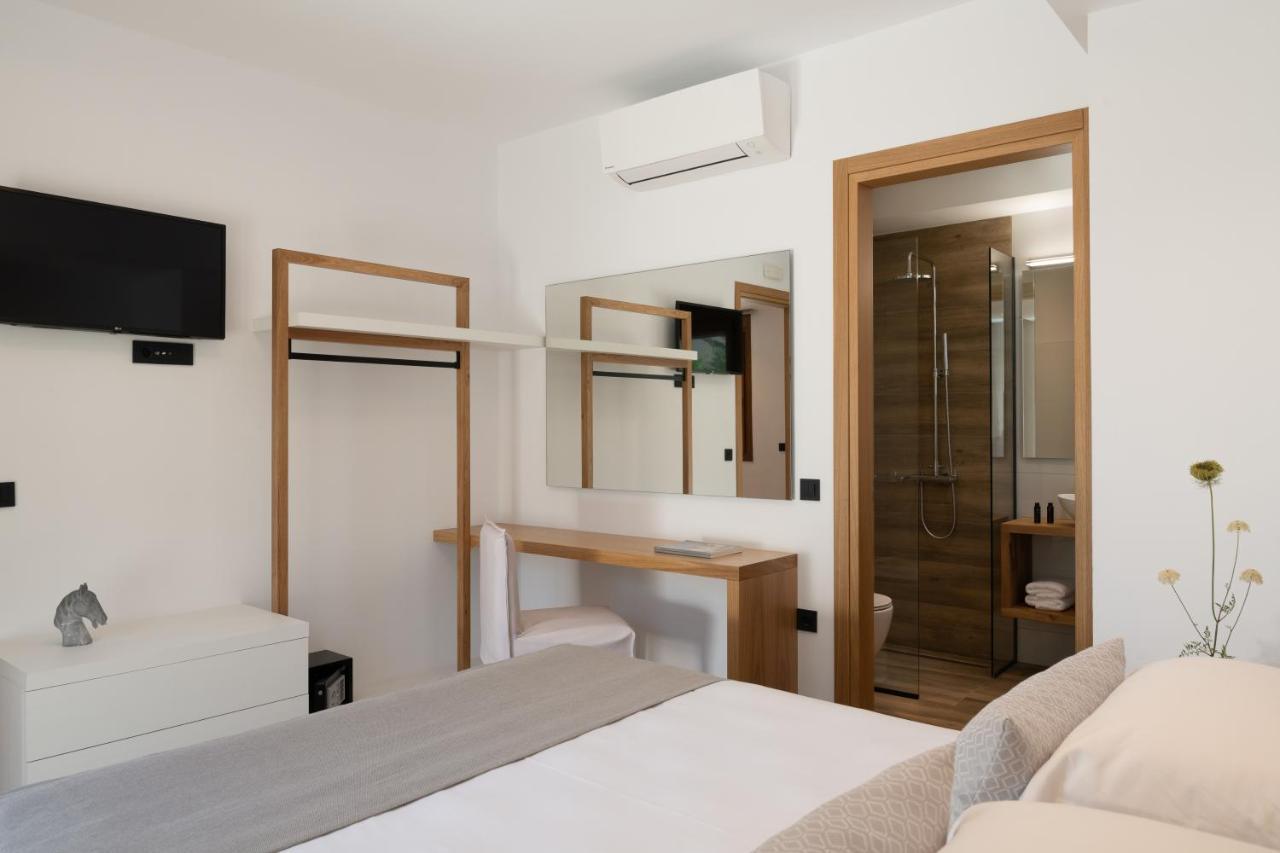 De Light Boutique Villas I II & III - Close To Rethymno, By Thinkvilla Atsipopoulo Екстериор снимка