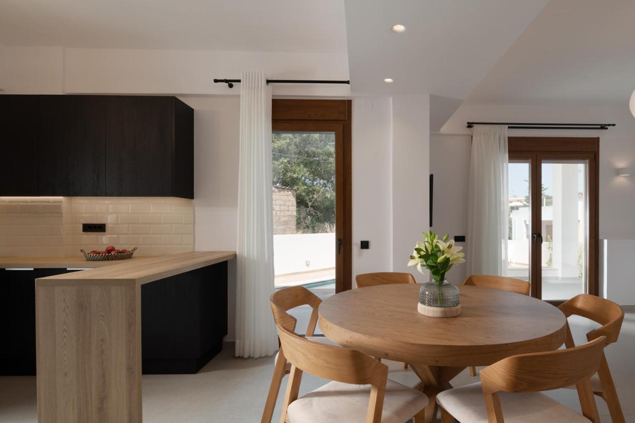 De Light Boutique Villas I II & III - Close To Rethymno, By Thinkvilla Atsipopoulo Екстериор снимка